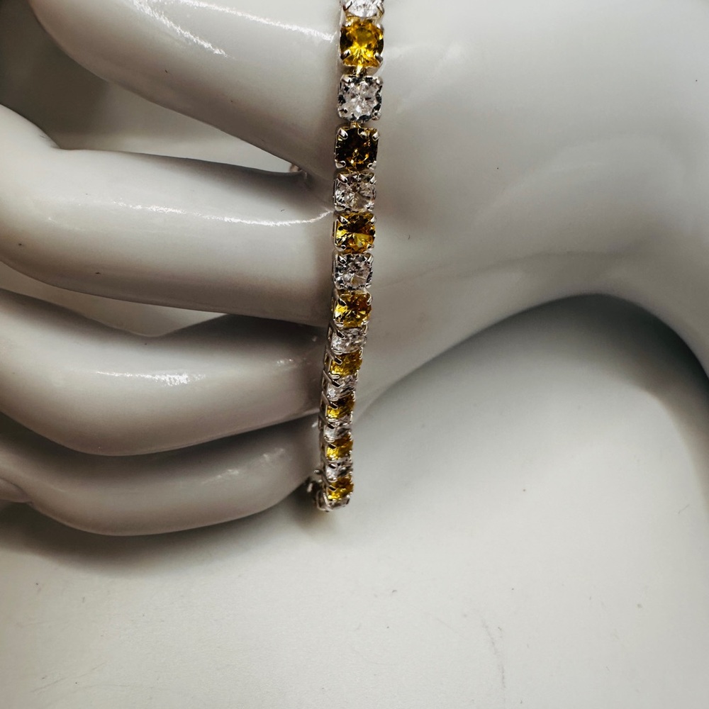 NWT Yellow and Silver Tennis Bracelet